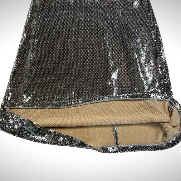 Paco Rabanne Silver Sequin Cut Out Gown Maxi Dress Size US 12 FR 44 Spring '24 - Picture 8 of 16